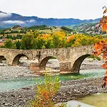 Villa Cascina Bruna - Terrazza Panoramica E Giardino A Bobbio, Val Trebbia Bobbio