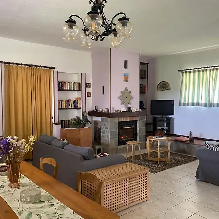 Villa Cascina Bruna - Terrazza Panoramica E Giardino A Bobbio, Val Trebbia *