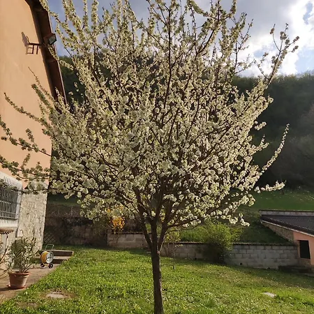 Cascina Bruna - Terrazza Panoramica E Giardino A Bobbio, Val Trebbia *