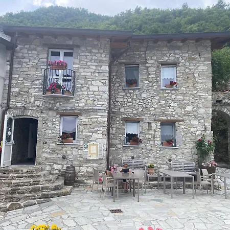 Cascina Bruna Con Giardino In Val Trebbia Feriehus Bobbio