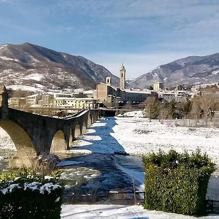 Villa Cascina Bruna - Terrazza Panoramica E Giardino A Bobbio, Val Trebbia Bobbio