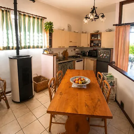 Villa Cascina Bruna - Terrazza Panoramica E Giardino A Bobbio, Val Trebbia Bobbio