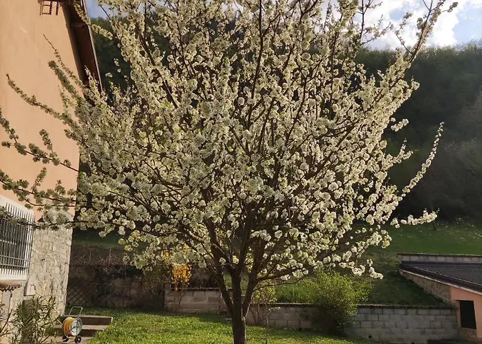 Cascina Bruna - Terrazza Panoramica E Giardino A Bobbio, Val Trebbia *