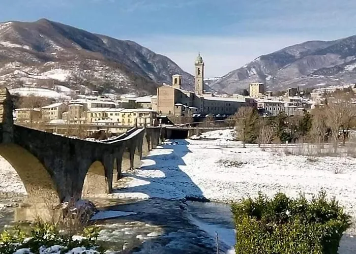 Vila Cascina Bruna - Terrazza Panoramica E Giardino A Bobbio, Val Trebbia Bobbio